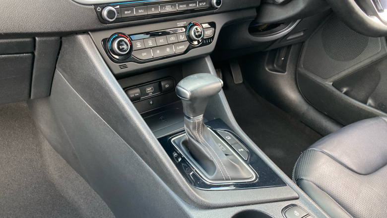 Kia Niro 1.6 GDi Hybrid 3 5dr DCT Hybrid Estate